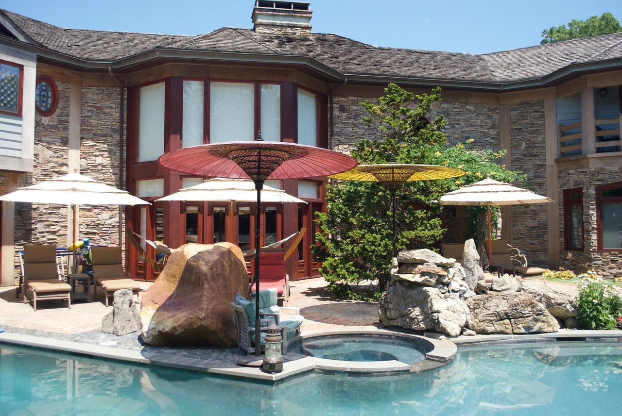 East Hampton Art House Bed And Breakfast Exteriér fotografie